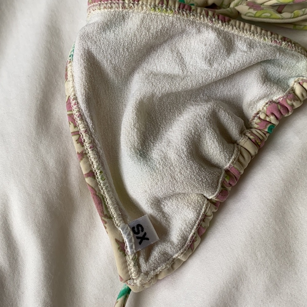 String Bikini - image 7